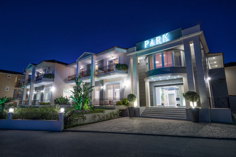 Park Hotel & Spa Tsilivi  Bagian luar foto