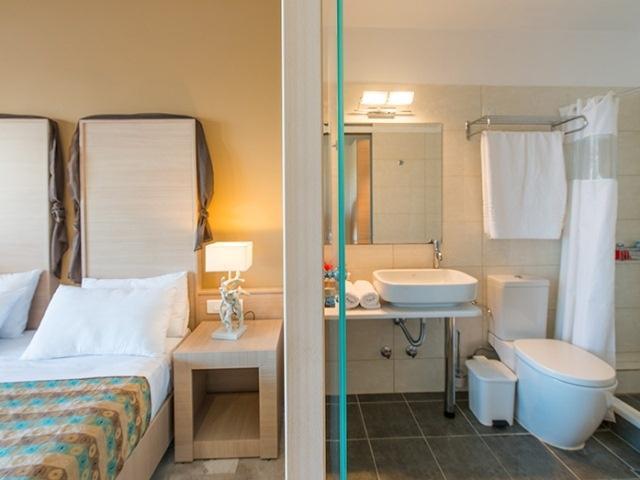 Park Hotel & Spa Tsilivi  Bagian luar foto