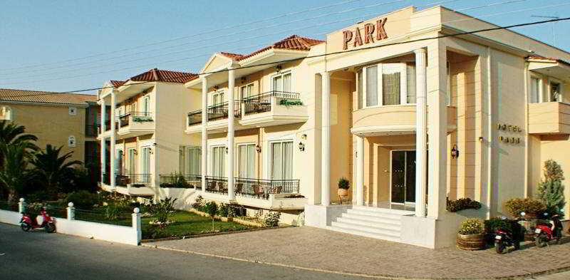 Park Hotel & Spa Tsilivi  Bagian luar foto